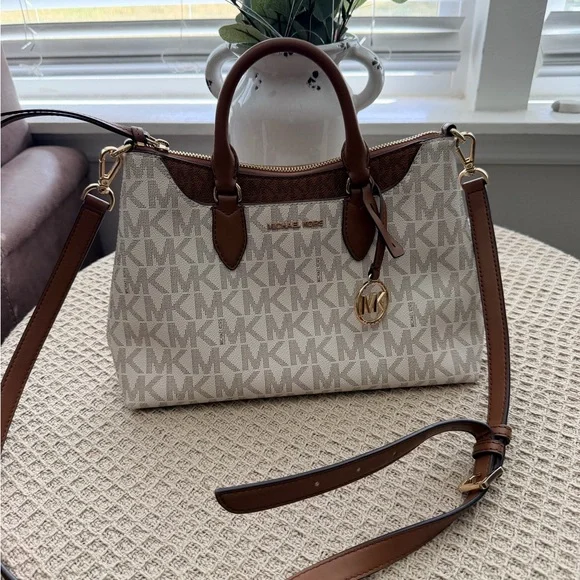 Michael Kors Cream and Brown Signature Satchel with Gold Hardware - Picture 2 of 8